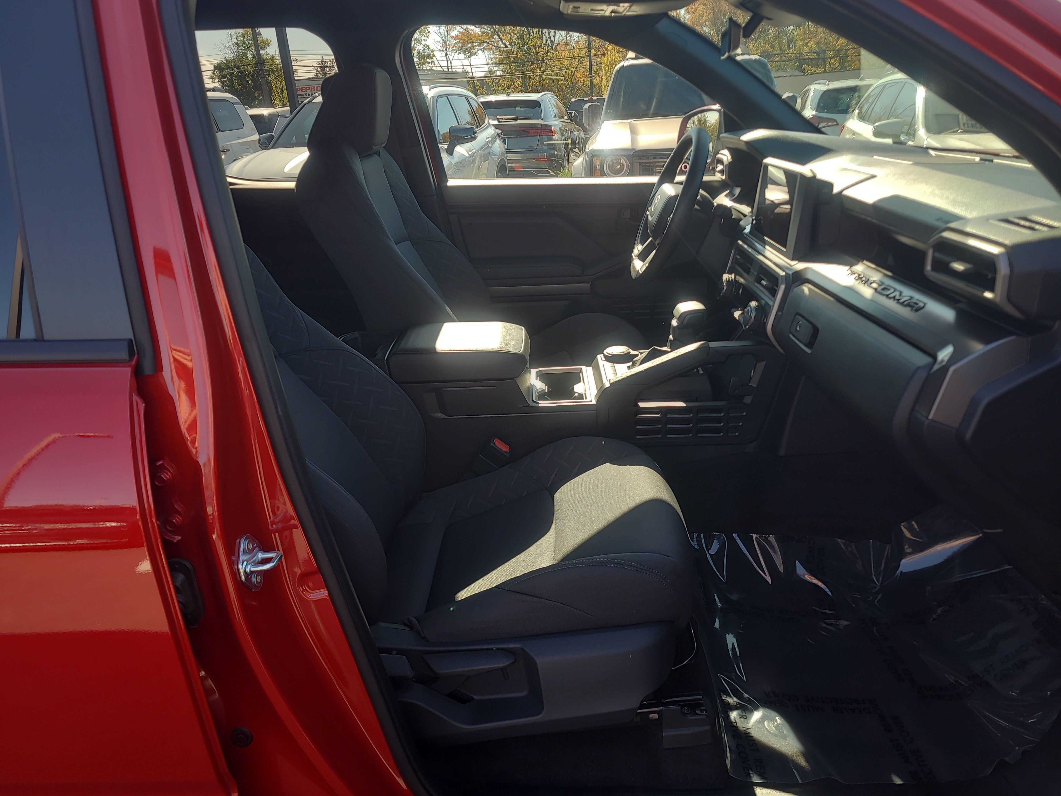 Certified 2026 Toyota Tacoma SR5 AWD/4WD image 17