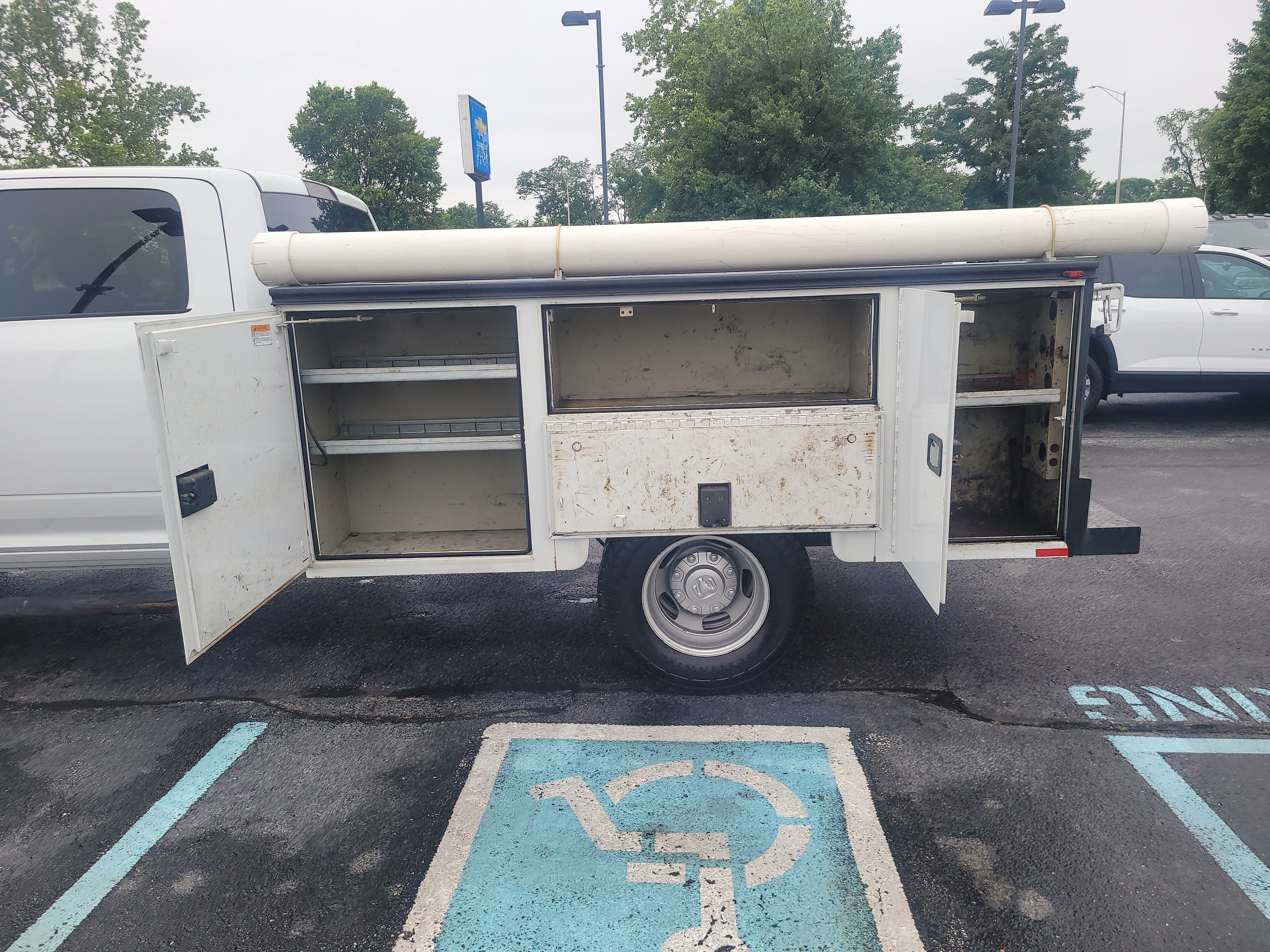 Used 2019 RAM 3500 Tradesman AWD/4WD image 3