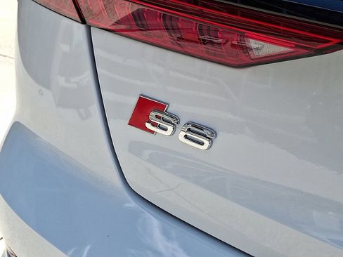 New 2025 Audi S6 Premium Plus image 24