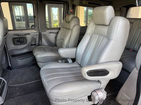 Used 2013 GMC Savana 1500 RWD image 10