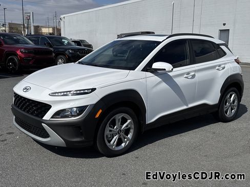 Used 2023 Hyundai Kona SEL w/ Convenience Package image 8