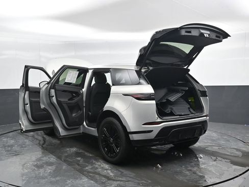 Used 2024 Land Rover Range Rover Evoque Dynamic SE image 54