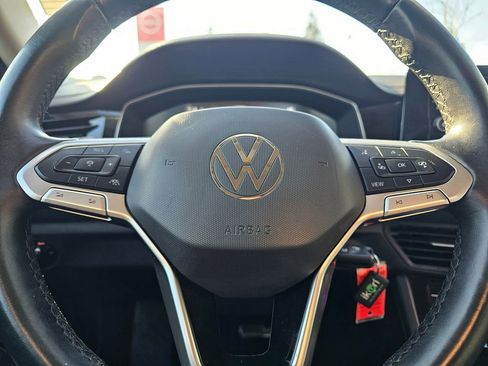 Used 2025 Volkswagen Jetta S image 19