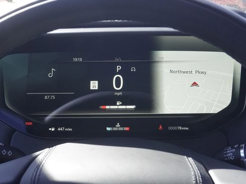 New 2025 Land Rover Range Rover Sport SE image 11