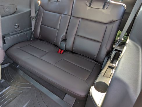 New 2026 Ford Explorer Platinum image 29