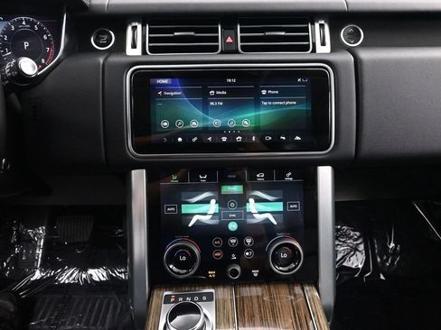 Used 2019 Land Rover Range Rover AWD/4WD image 30