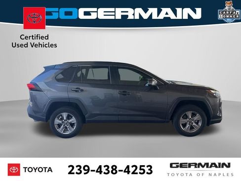 Used 2022 Toyota RAV4 XLE w/ Convenience Package FWD image 9