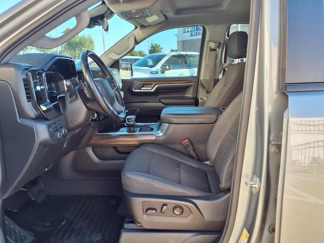 Used 2024 Chevrolet Silverado 1500 RST w/ Convenience Package II AWD/4WD image 18