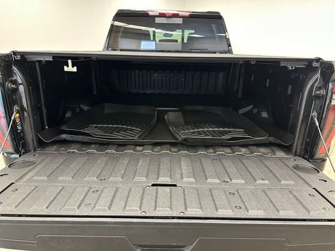 Used 2024 GMC Sierra 2500 AT4 w/ AT4 Premium Plus Package image 20