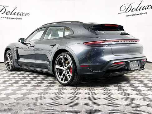Used 2022 Porsche Taycan 4S image 5