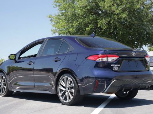 Used 2021 Toyota Corolla SE FWD image 3
