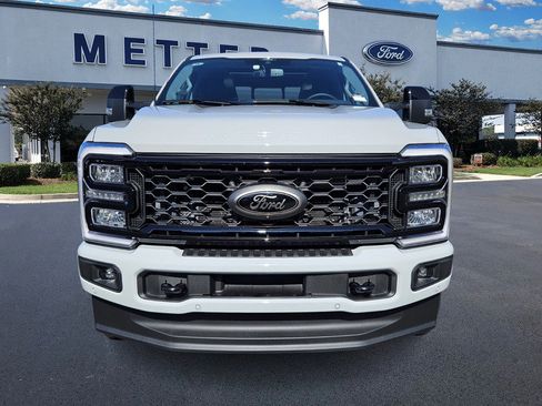 Used 2025 Ford F250 Lariat w/ Lariat Ultimate Package image 2