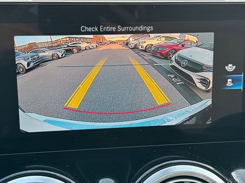 Certified 2023 Mercedes-Benz GLB 250 4MATIC image 24