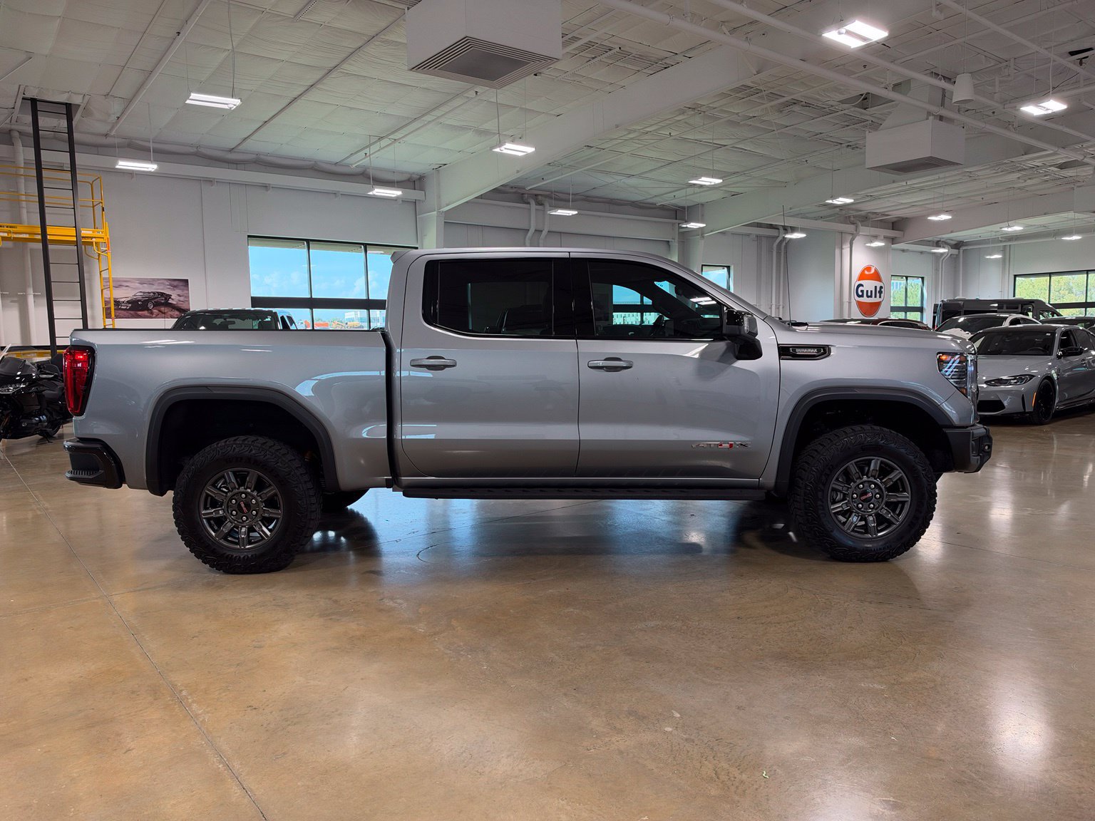 Used 2026 GMC Sierra 1500 AT4X AWD/4WD image 9