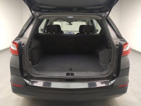 Used 2019 Chevrolet Equinox LS FWD image 29
