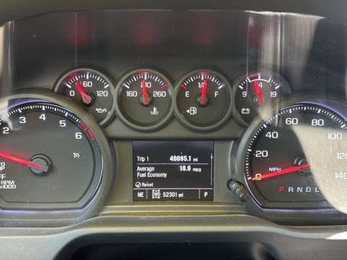 Used 2024 Chevrolet Silverado 1500 Custom Trail Boss AWD/4WD image 13