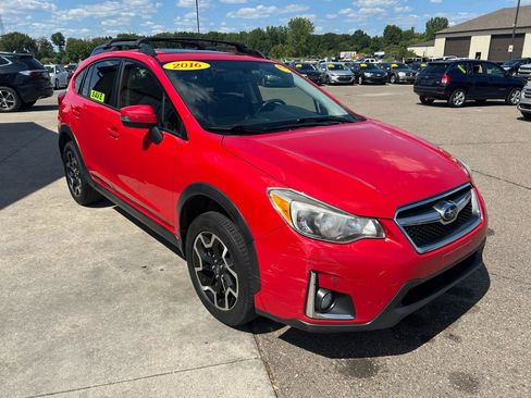 Used 2016 Subaru Crosstrek 2.0i Premium w/ Special Edition AWD/4WD image 3