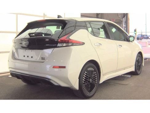 Used 2023 Nissan Leaf SV Plus FWD image 3
