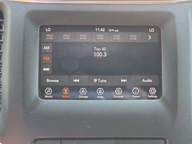 Used 2020 Jeep Cherokee Latitude Plus AWD/4WD image 26