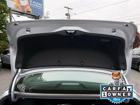 Used 2025 Honda Accord SE image 11