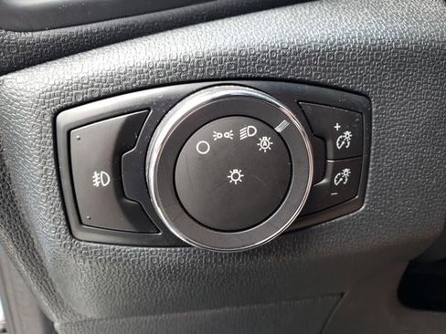 Used 2021 Ford EcoSport SE image 18