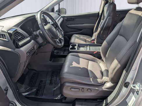Used 2023 Honda Odyssey Touring image 18