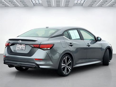 Used 2023 Nissan Sentra SR w/ SR Premium Package image 6