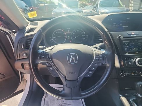 Used 2018 Acura ILX FWD image 21