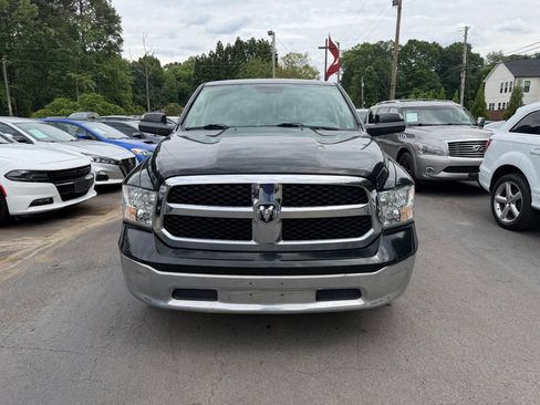 Used 2016 RAM 1500 Classic SLT RWD image 2