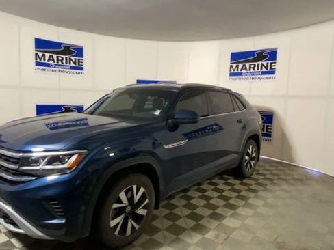 Used 2022 Volkswagen Atlas Cross Sport SE image 6