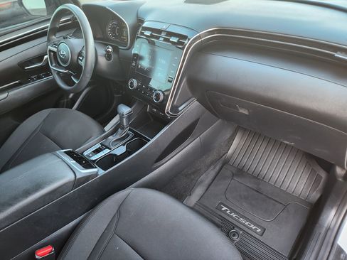 Used 2022 Hyundai Tucson SEL w/ Cargo Package image 16