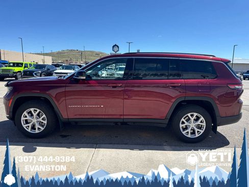 Used 2022 Jeep Grand Cherokee L Limited AWD/4WD image 6
