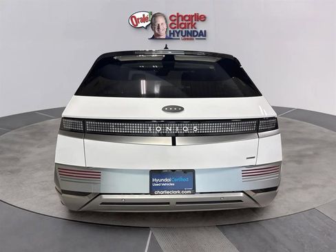 Certified 2023 Hyundai Ioniq 5 Limited w/ Cargo Package image 3