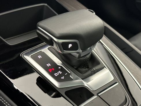 Used 2024 Audi Q5 e Premium Plus w/ Premium Plus Package image 20