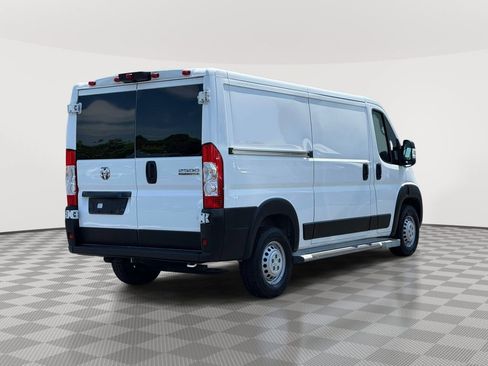 Used 2025 RAM ProMaster 2500 w/ U-Haul Equipment Group FWD image 5