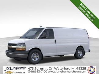 New 2025 Chevrolet Express 2500 w/ Enhanced Convenience Package video 2