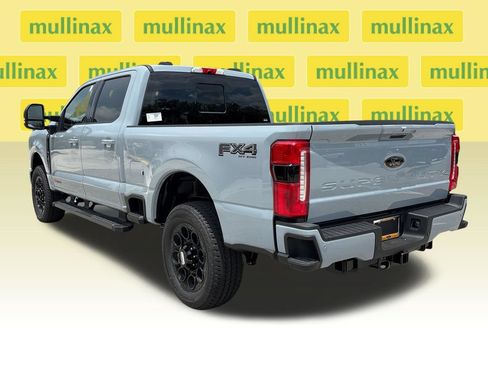 New 2026 Ford F250 Lariat w/ Black Appearance Package AWD/4WD image 8
