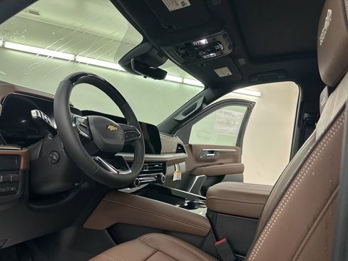 New 2026 Chevrolet Tahoe High Country AWD/4WD image 28