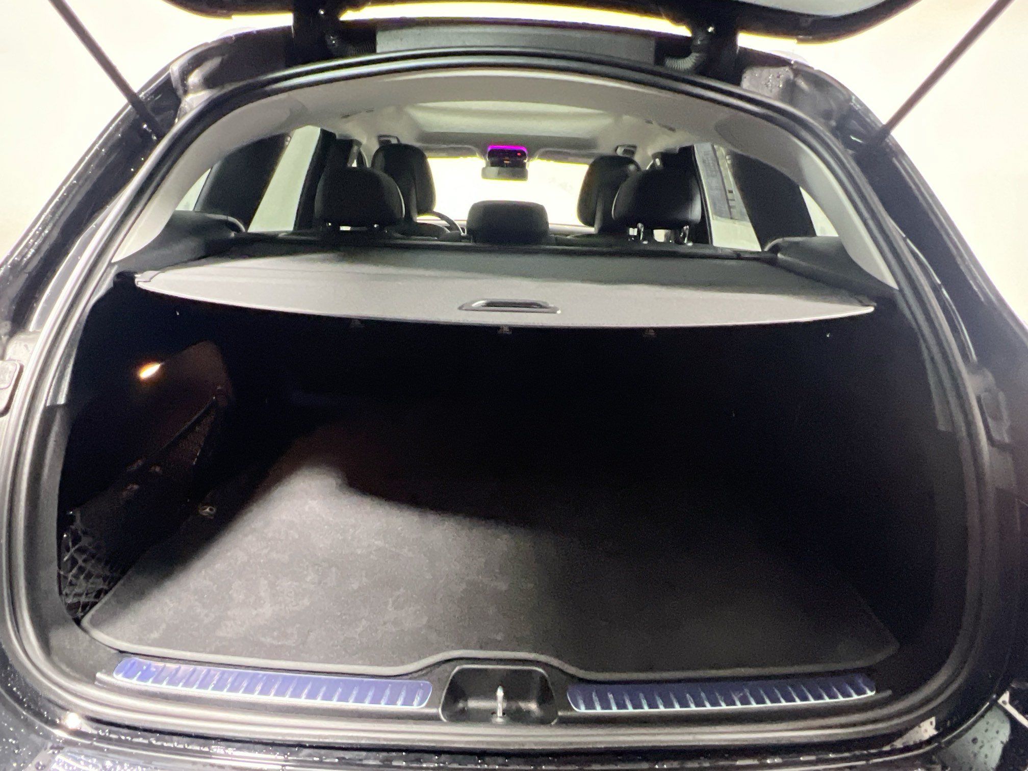 Used 2023 Mercedes-Benz GLC 300 4MATIC w/ Exclusive Trim Package image 33