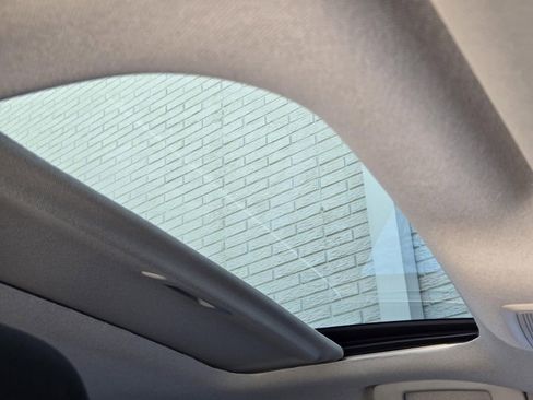 New 2026 Nissan Sentra SV w/ SV Convenience Package FWD image 9