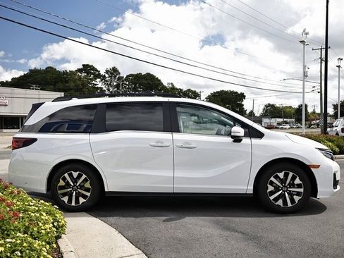 New 2026 Honda Odyssey EX-L image 15