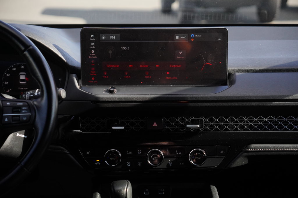 Used 2025 Honda Accord Sport image 35
