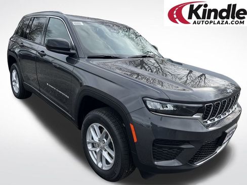 New 2025 Jeep Grand Cherokee Laredo X w/ Luxury Tech Group I AWD/4WD image 1