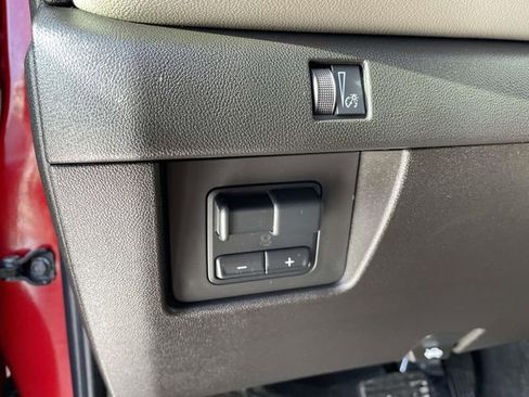 Used 2025 Chevrolet Colorado ZR2 image 16