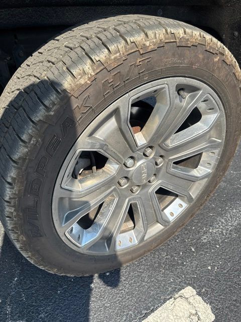 Used 2018 GMC Sierra 1500 Denali w/ Denali Ultimate Package AWD/4WD image 14
