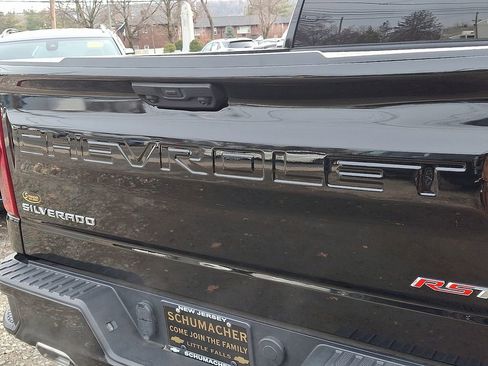 Used 2023 Chevrolet Silverado 1500 RST w/ Z71 Off-Road Package image 29