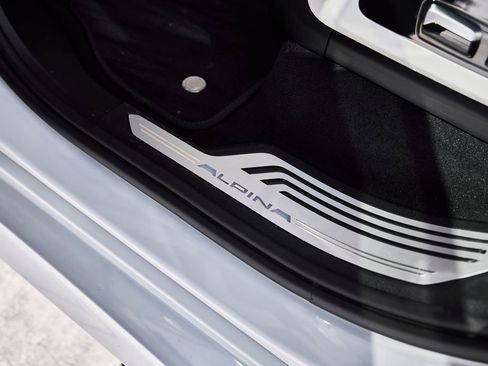 Used 2023 BMW ALPINA XB7 AWD/4WD image 57