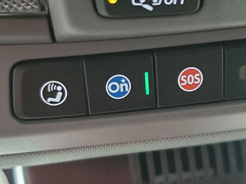 Used 2025 Chevrolet Silverado 1500 Custom Trail Boss w/ Realtree Special Edition image 22