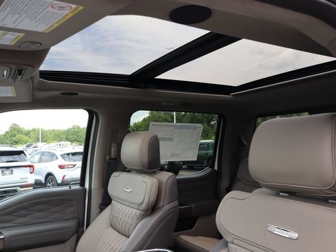 New 2026 Ford F350 Platinum w/ Platinum Plus Package AWD/4WD image 5