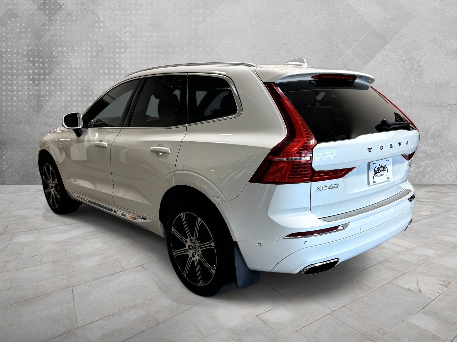 Used 2019 Volvo XC60 T6 Inscription w/ Protection Package Premier AWD/4WD image 4